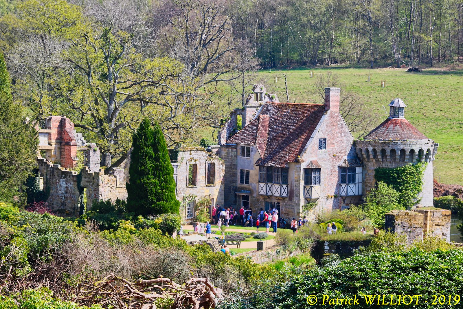 Lamberhurst - Scotney Castle